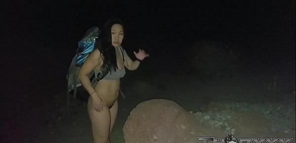  NAKED HIKING WITH THOR AND SONG LEE